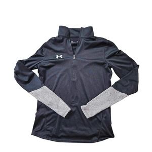 Women's size xsmall under armour pullover